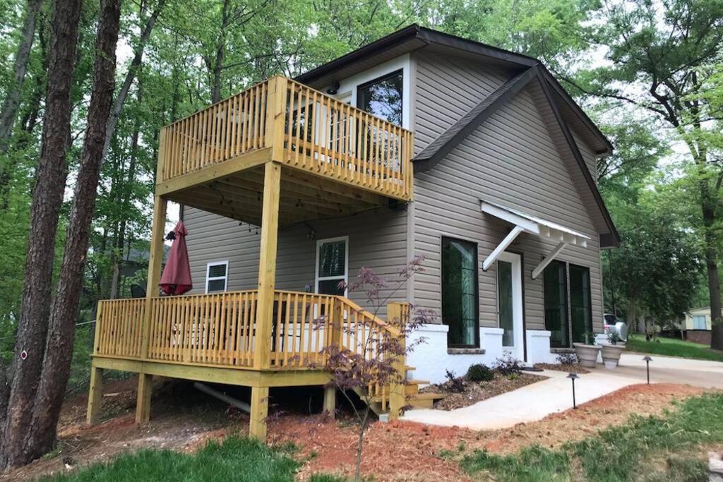 Holiday home 3-bdr Direct Waterfront